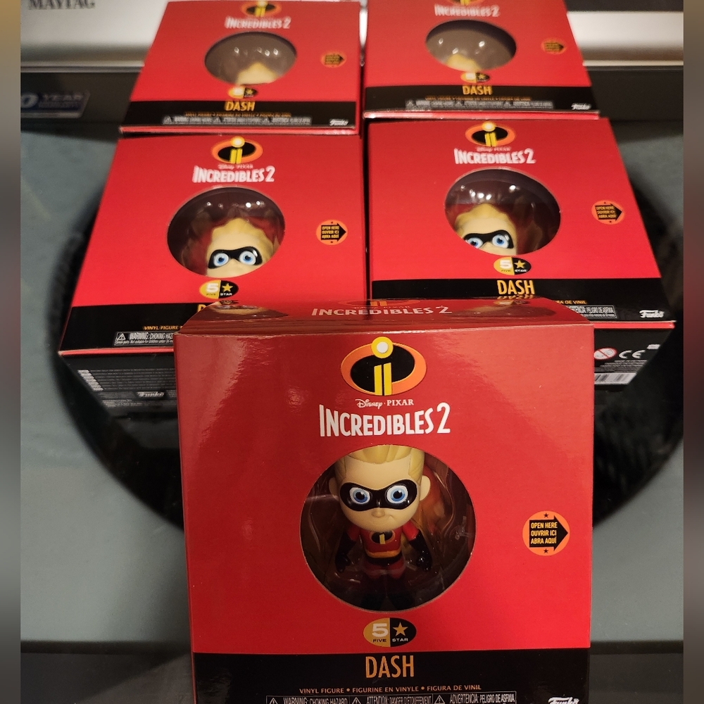 Incredibles 2 Dash Vinyl Figure